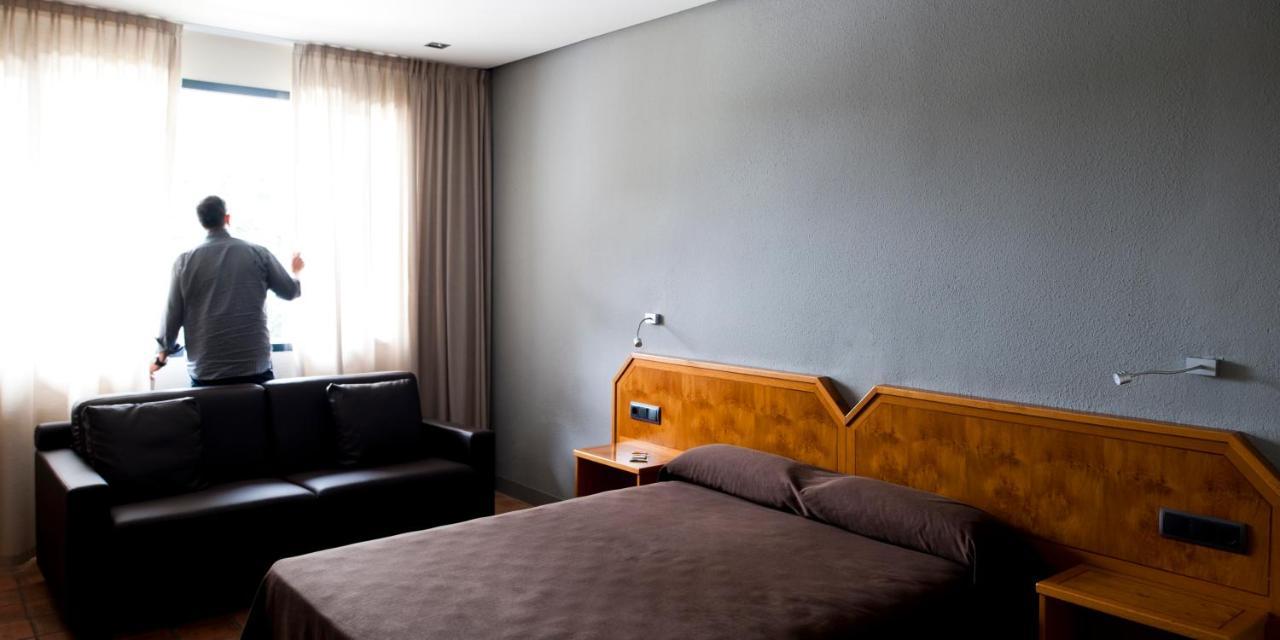 As Hoteles Altube Zuia Екстериор снимка