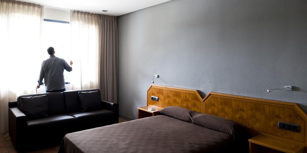 As Hoteles Altube Zuia Екстериор снимка